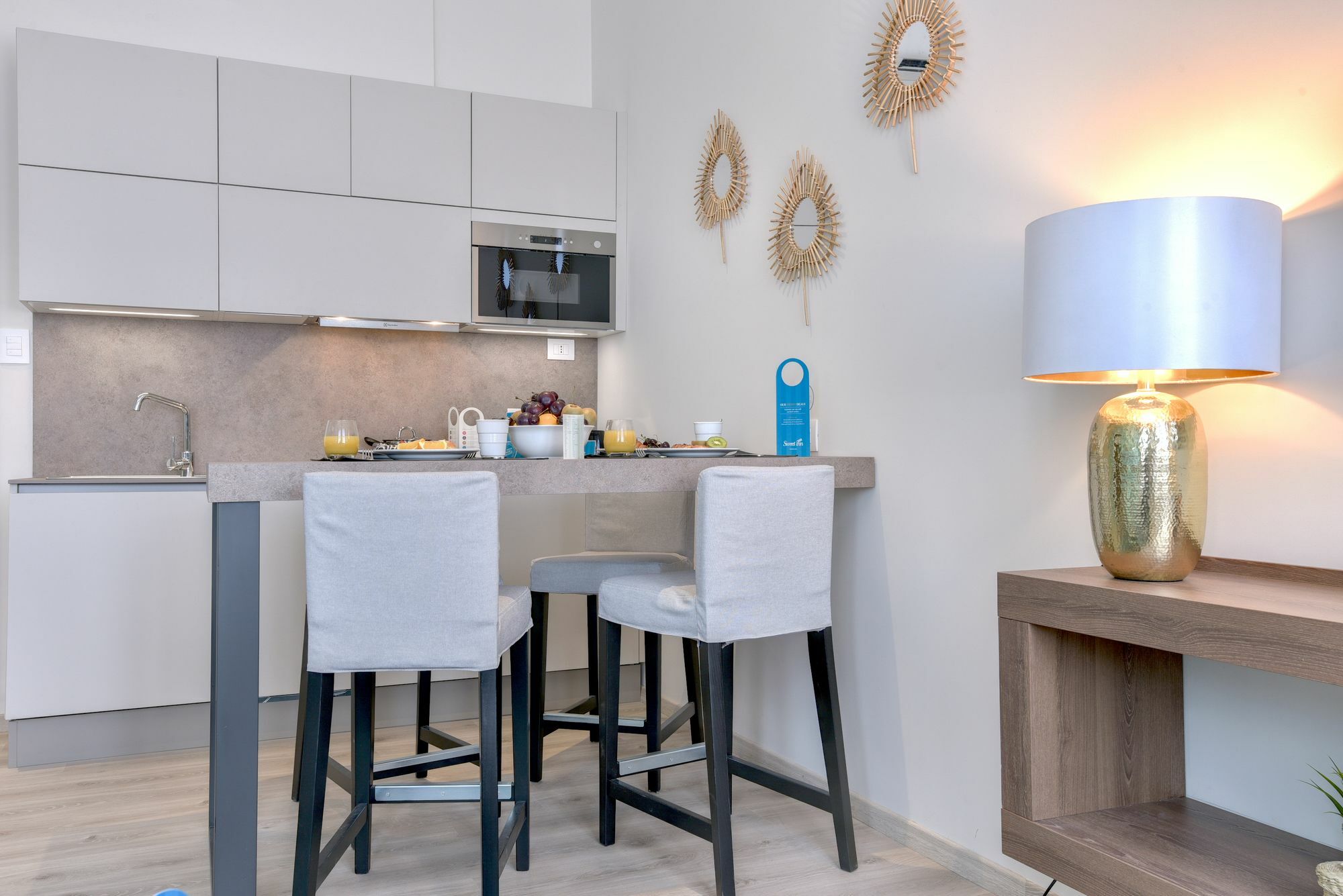 Sweet Inn Apartments - Dogana ミラノ エクステリア 写真