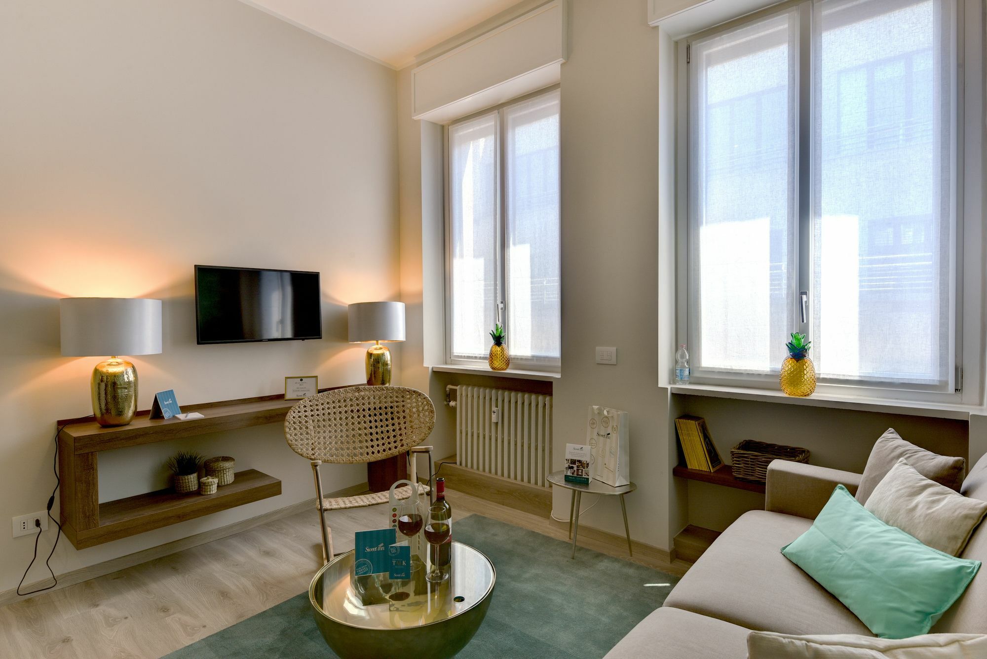 Sweet Inn Apartments - Dogana ミラノ エクステリア 写真